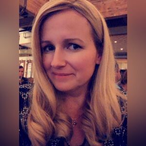 Meet your Posher, Chrissy